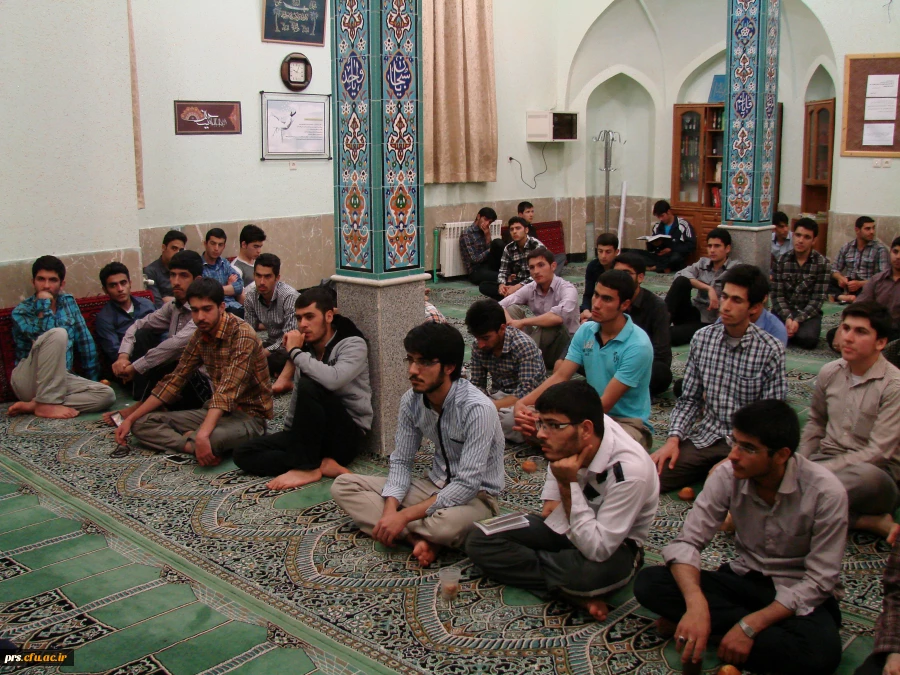 برگزاری مراسم دعای توسل و پرسمان دانشجویی 5