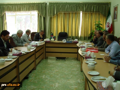 برگزاری جلسه هیات امنای پردیس های استانی سمنان