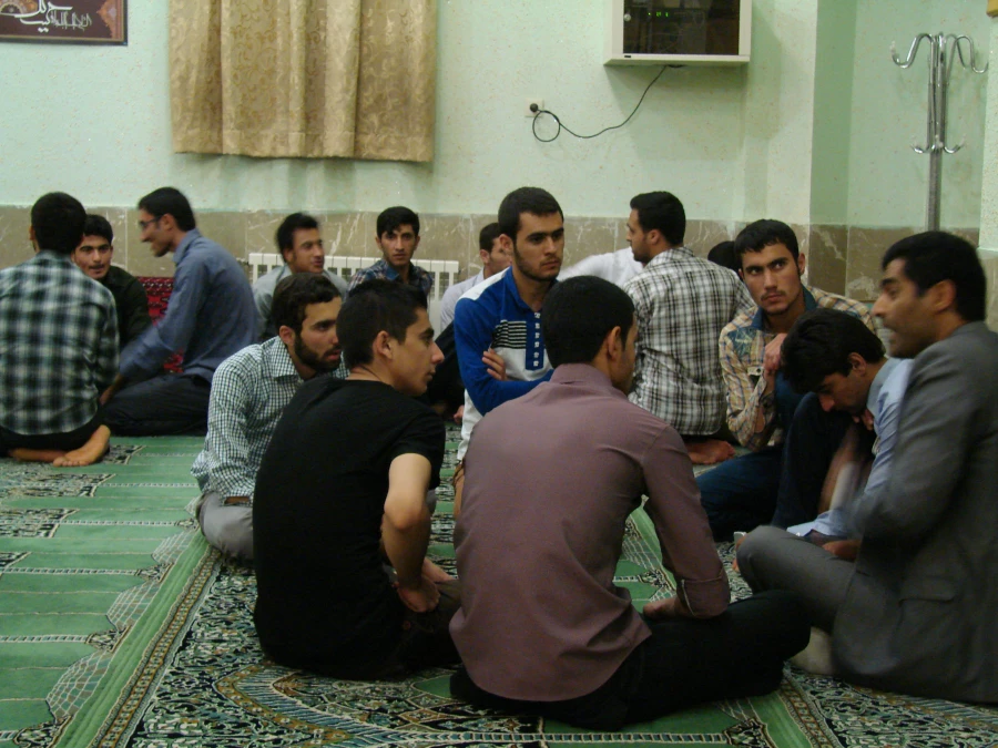 بازدید مسئول بسیج دانشجویی استان سمنان از حلقه های صالحین 2