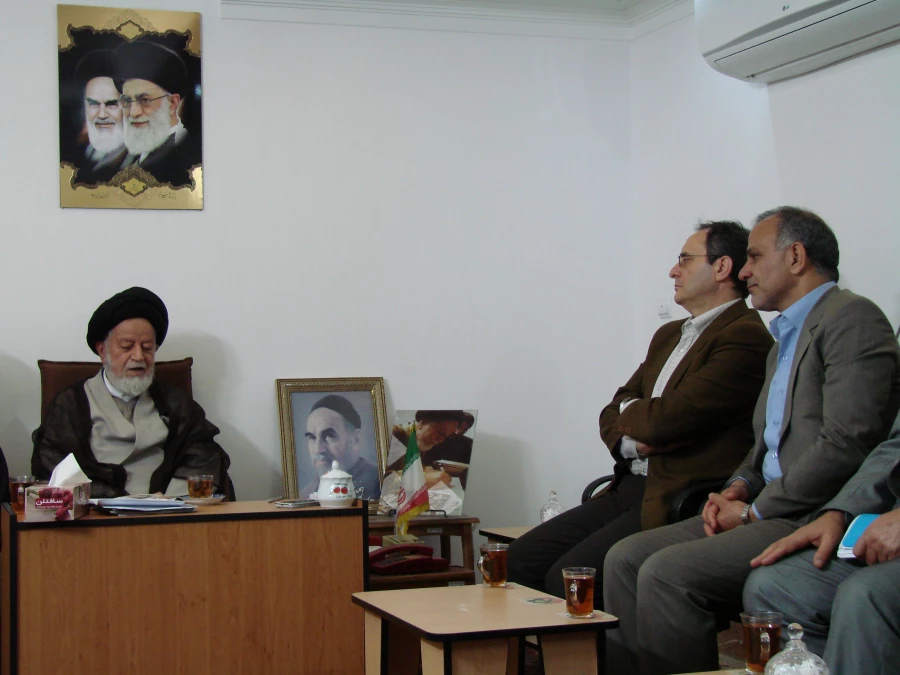 دیدار دکتر مهر محمدی رییس دانشگاه فرهنگیان با امام جمعه محترم  سمنان 6