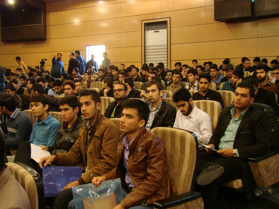 برگزاری یادواره شهدای دانشجو معلم پردیس شهید رجایی سمنان 6