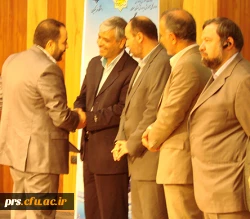 ا حضور معاون وزیر آموزش و پرورش، نماینده مردم سمنان در مجلس شورای اسلامی و رییس مرکز هوشمند سازی دانشگاه فرهنگیان برگزار شد:
مراسم هفته پژوهش در سمنان 6