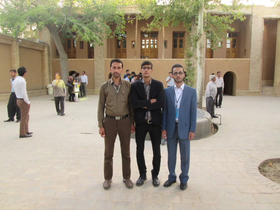 کسب مقام اول رشته معرق در بیست وپنجمین جشنواره علمی - ادبی و هنری 5