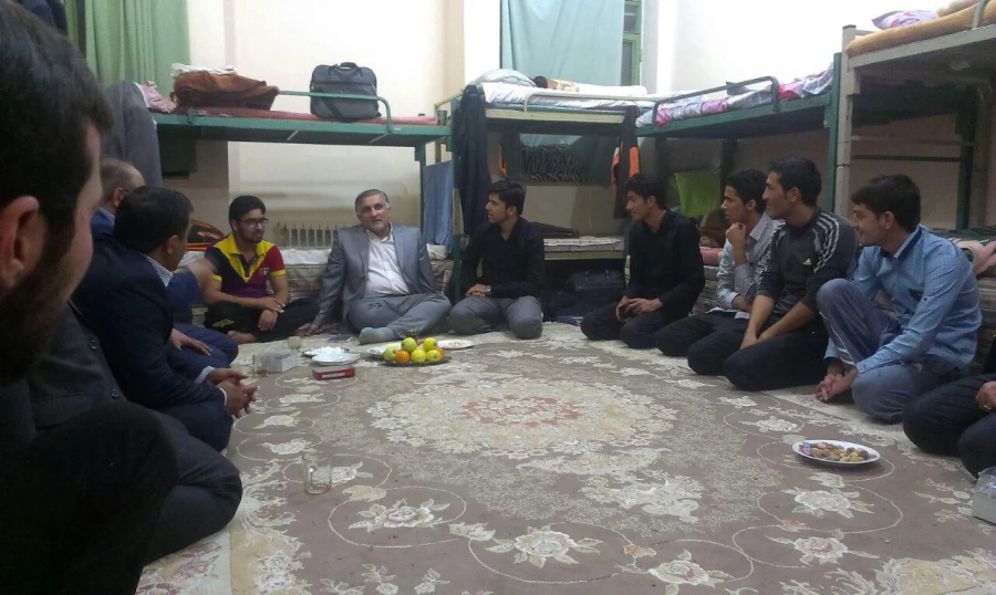 بازید دکتر قنبری از پردیس های استانی سمنان و دیدار صمیمی با دانشجویان 8