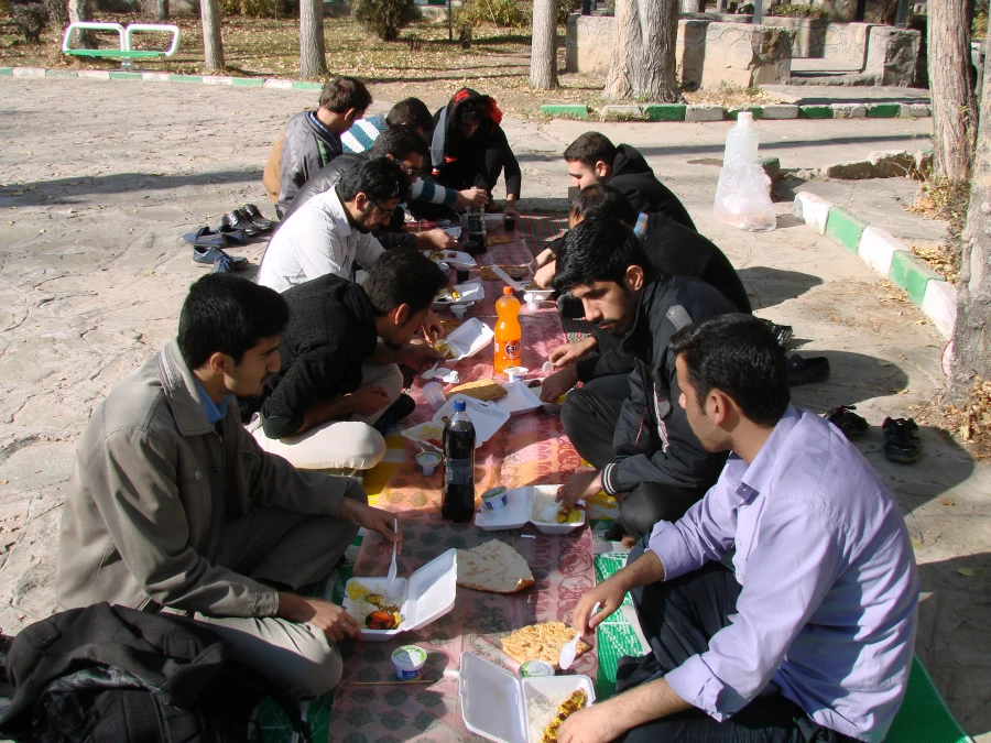 بازدید از منطقه دربند شهرستان مهدیشهر توسط کانون ایرانشناسی و ایرانگردی 5