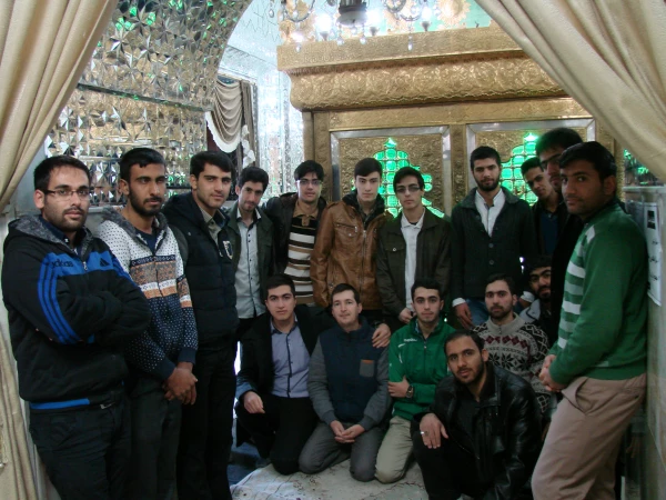 زیارت قبور مطهر شهدا به مناسبت ایام الله دهه فجر 5