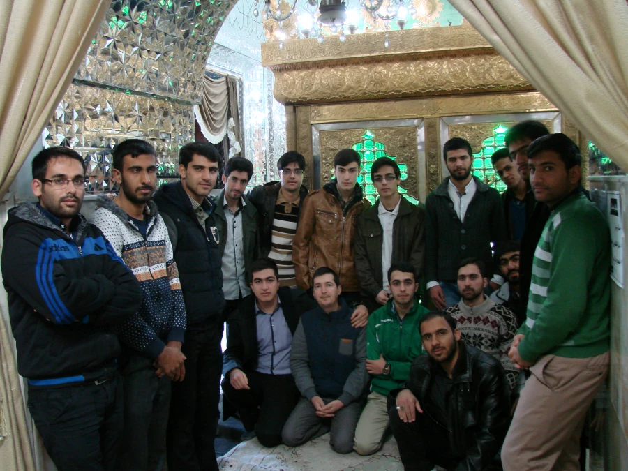 زیارت قبور مطهر شهدا به مناسبت ایام الله دهه فجر 5