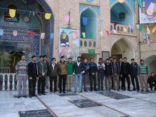 زیارت قبور مطهر شهدا به مناسبت ایام الله دهه فجر 8