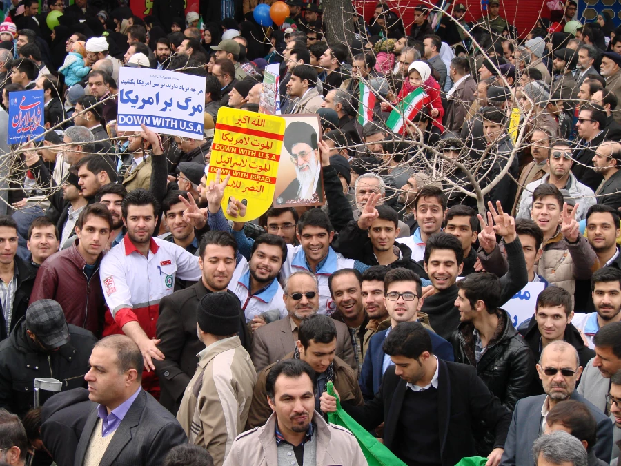 راهپیمایی 22 بهمن 5