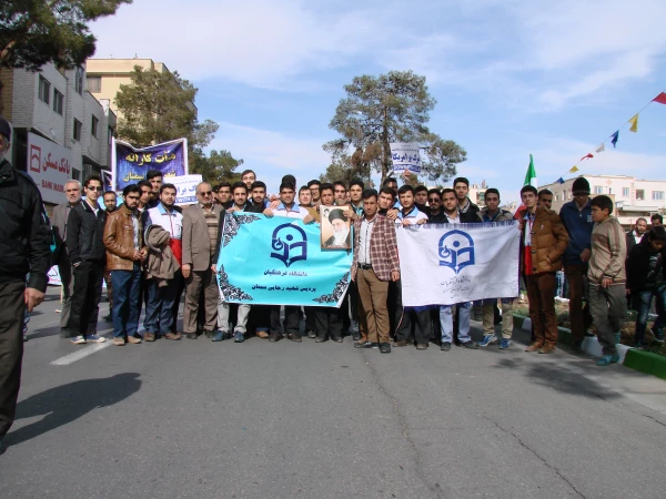 راهپیمایی 22 بهمن 7