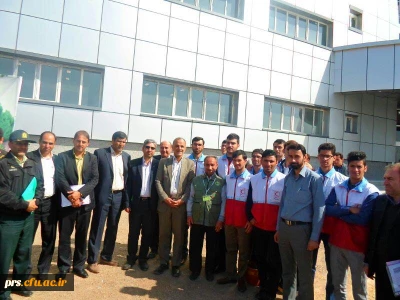 دانشجو معلمان و روز درخت کاری