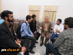 استاندار سمنان در مراسم بزرگداشت مقام معلم:
اولین انگیزه معلمی عشق است اگر انسان عاشق دانش آموزان نباشد موفق نخواهد بود و این روحیه موفق آمیزی خواهد بود 2