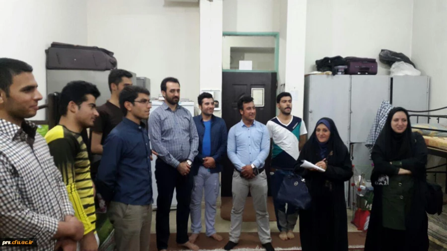 بازدید مدیریت استانی و مسئولان پردیس شهید رجایی از خوابگاه ها به مناسبت هفته خوابگاه ها 6