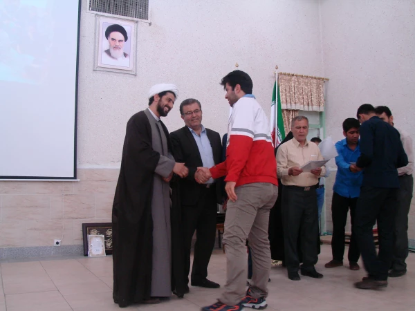 جشن ولادت حضرت علی اکبر علیه السلام و تقدیر ازبرگزیدگان جشنواره و فعالین فرهنگی به مناسبت روز جوان 7