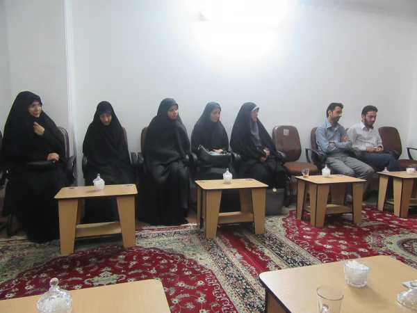 دیدار سرپرست مدیریت استانی،مسئول نهاد نمایندگی ،کارکنان و تعدادی از دانشجویان با نماینده ولی فقیه در استان 6