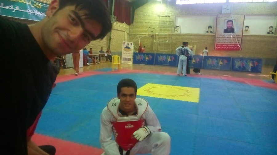 کسب مقام اول تکواندو دانشجو معلم فرزاد محمودی یکتا 4