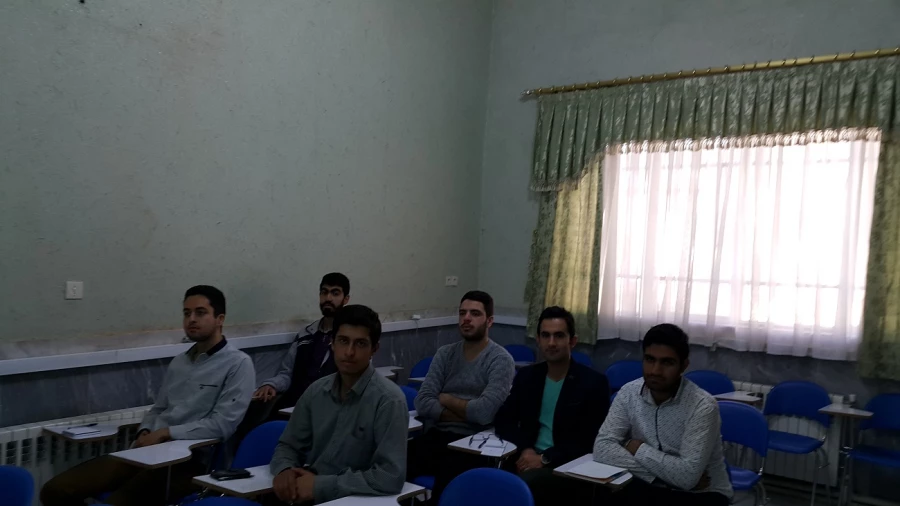 کارگاه آشنایی با پایگاه های اطلاعاتی