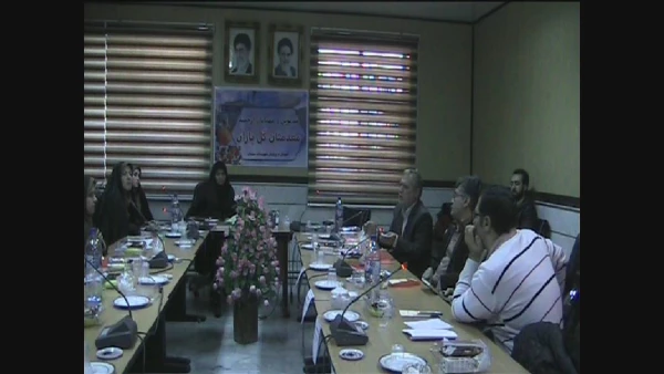 حضور مدیر پردیس های استانی سمنان به عنوان یکی از اساتید مدعو در جلسه ی هم اندیشی درس پژوهی اداره آموزش و پرورش سمنان به میزبانی دبستان زحمتکش 3