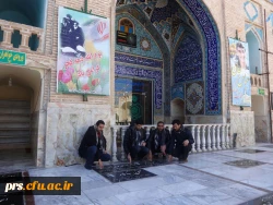 حضور دانشجویان در گلزار شهدا به مناسبت ایام الله دهه فجر  4