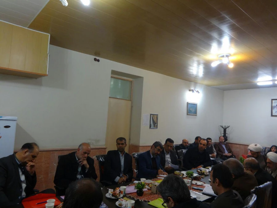 جلسه هم اندیشی اساتید به مناسبت سالگرد پیروزی انقلاب اسلامی 3