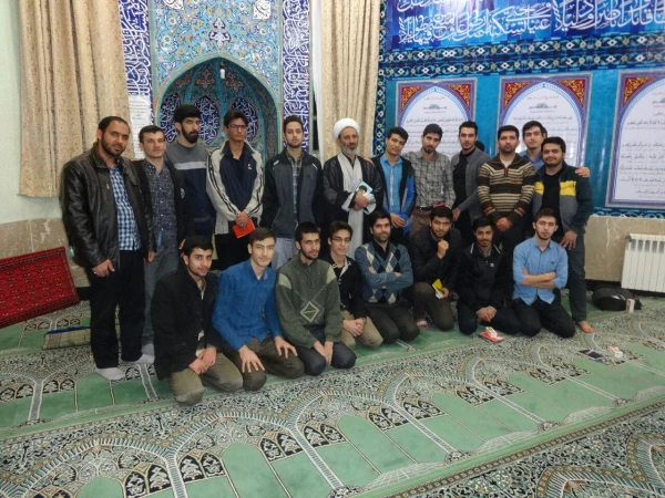 جلسه هم اندیشی (سبک زندگی اسلامی ) با حضور حجت السلام خرمیان 2