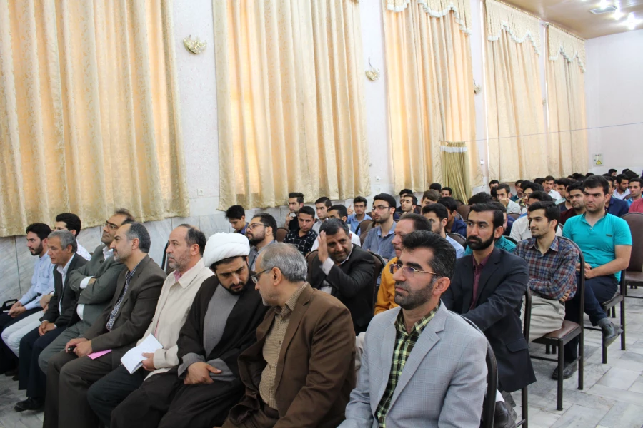 برگزاری مناظره 
 4