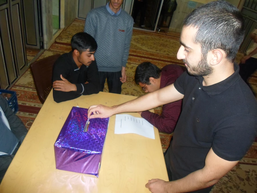 برگزاری انتخابات کانون های فرهنگی و اجتماعی (هلال احمر و مهدویت) 2