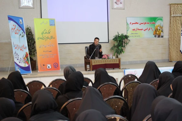 نشست تخصص کارکرد قصه گویی 2