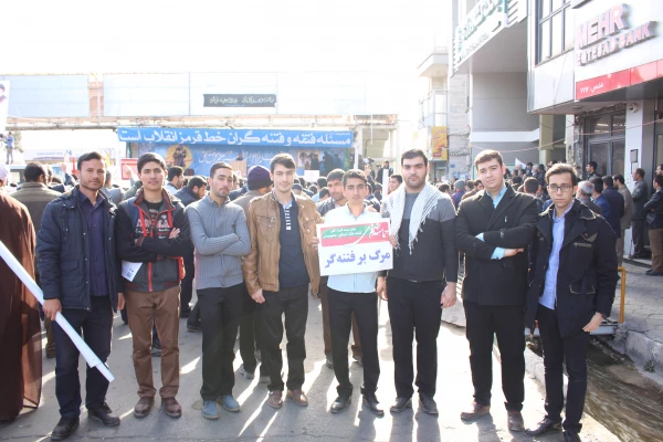 راهپیمایی 9 دی 3