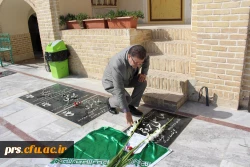 عطر افشانی مزار شهدا 4