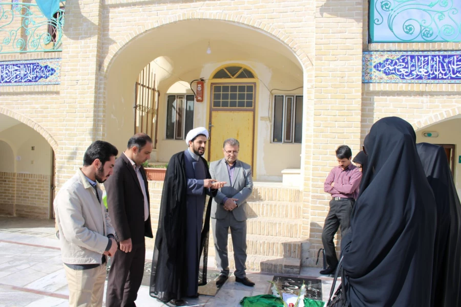 عطر افشانی مزار شهدا 5