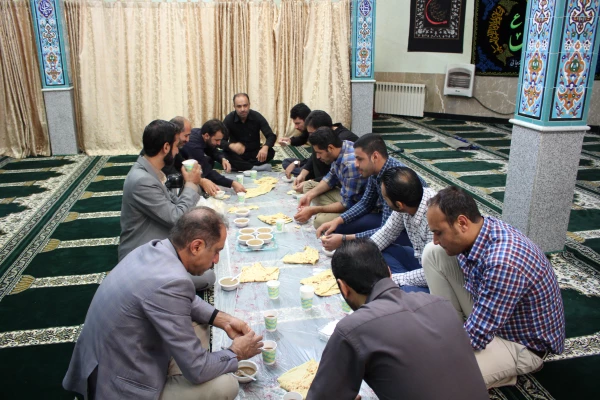 برگزاری مراسم زیارت عاشورا  به مناسبت ایام سوگواری ابااعبدالحسین (ع) 2