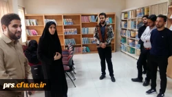 بازدید از کتابخانه مرکزی