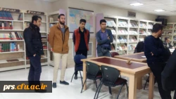 بازدید از کتابخانه مرکزی