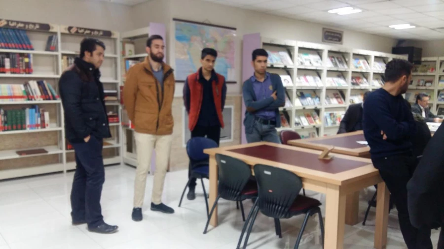 بازدید از کتابخانه مرکزی