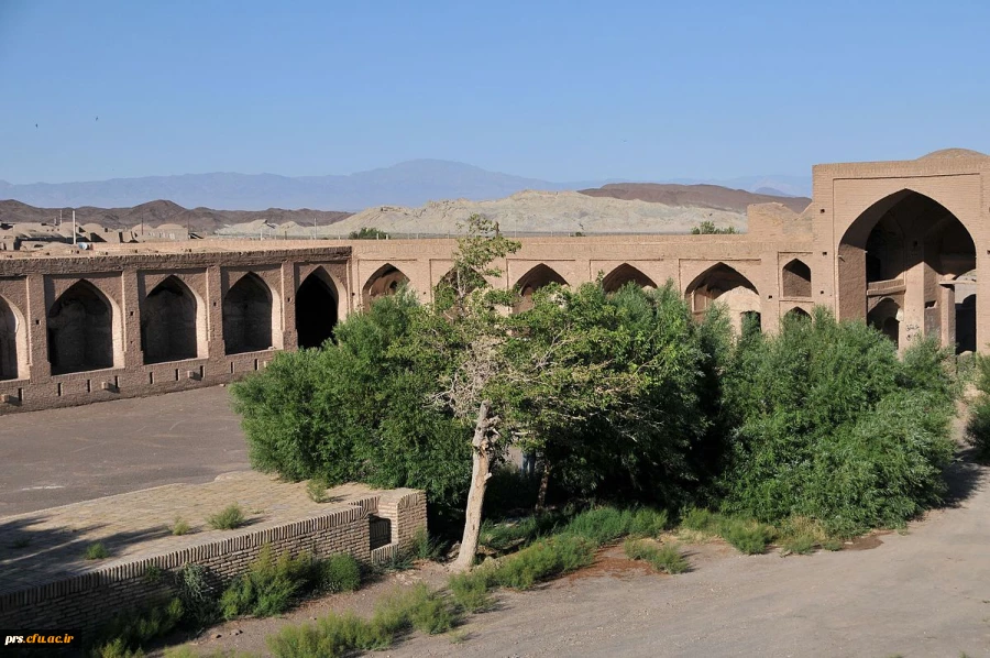 کاروانسرا عباس آباد میامی