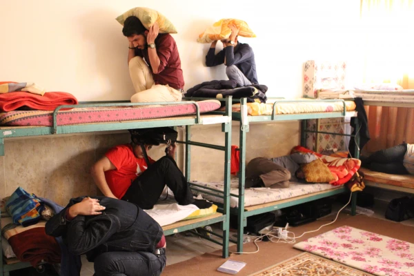 مانور پناه گیری و خروج اضطراری در هنگام زلزله 4