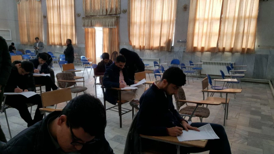 بازدید کارکنان حوزه آموزش سازمان مرکزی از  برگزاری آزمونها و سایر فعالیتهای آموزشی پردیس های استان سمنان 4