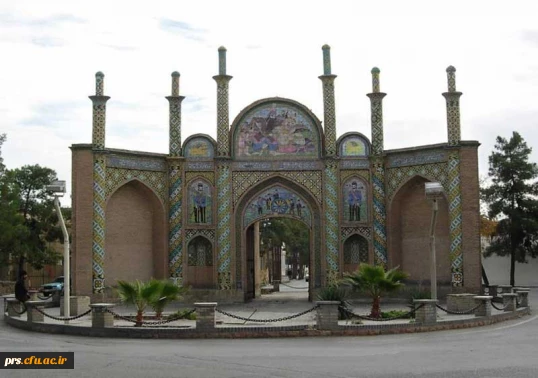 دروازه ارگ سمنان