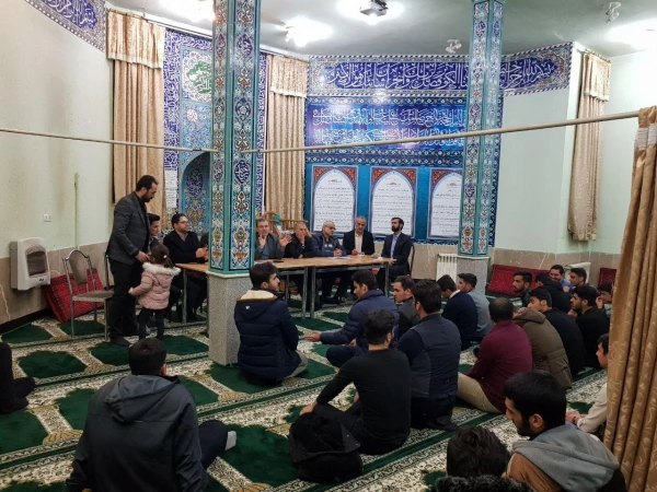 نشست صمیمی و پرسش و پاسخ سرپرست محترم مدیریت امور پردیس های استان سمنان با دانشجو معلمان پردیس شهید رجایی 3