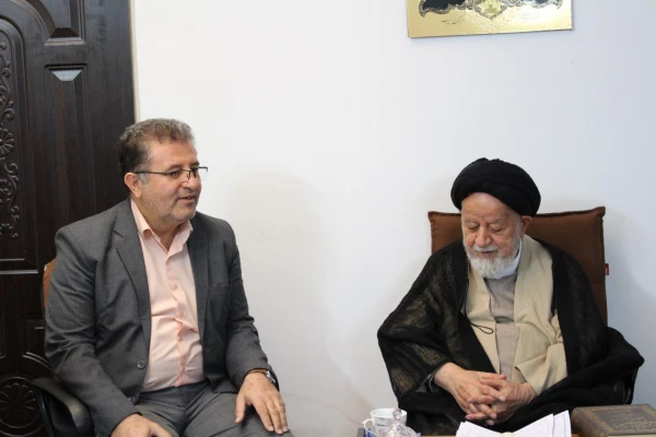 دیدار کارکنان،اساتید و جمعی از دانشجویان پردیس های استان سمنان با نماینده ولی فقیه 4